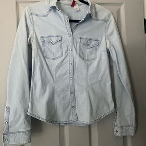 H&M Light Blue Button Down Shirt
